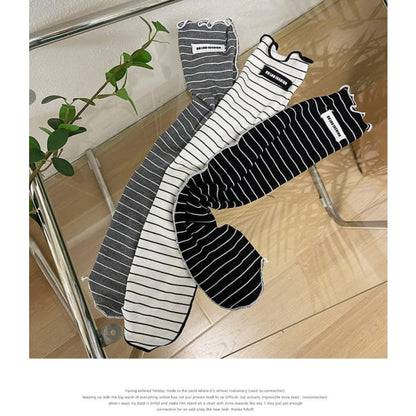 Striped Applique Lettuce Edge Socks