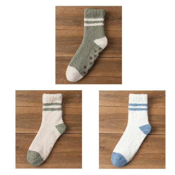 Striped Fleece Short Socks Set - of 3 Pairs - Green & Beige