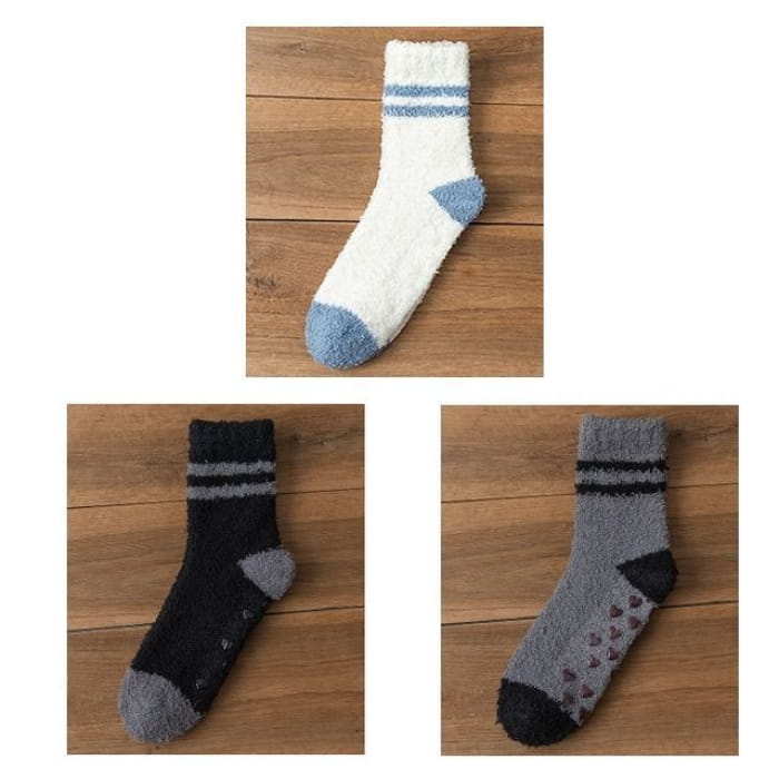 Striped Fleece Short Socks Set - of 3 Pairs - White & Black