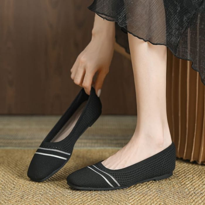 Striped Knit Flats - Black / 34