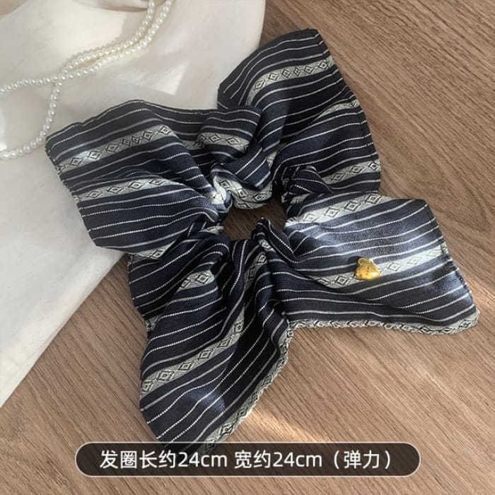 Striped Scrunchie - Navy Blue / One Size