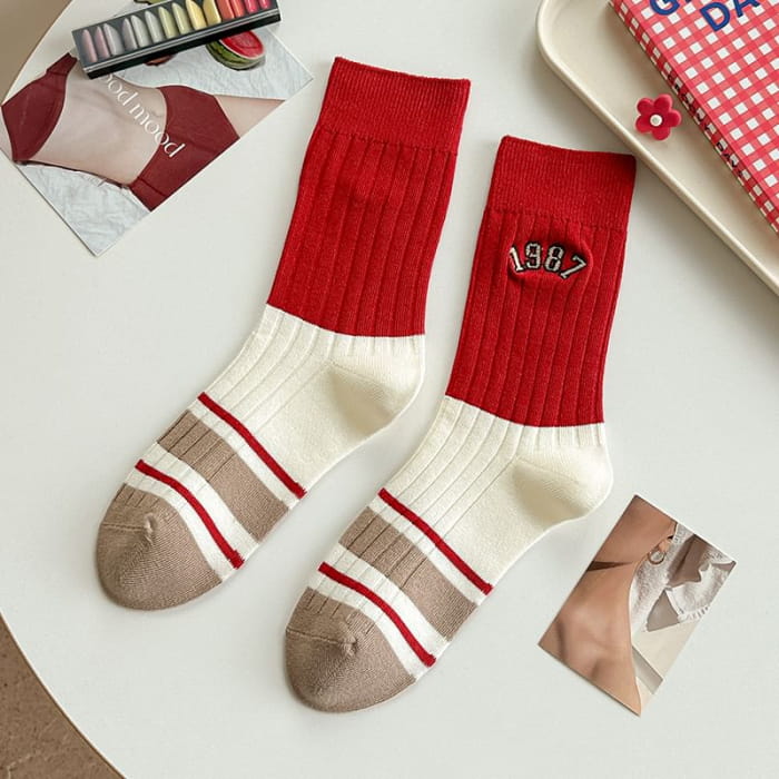 Striped Socks / Letter Embroidered / Set