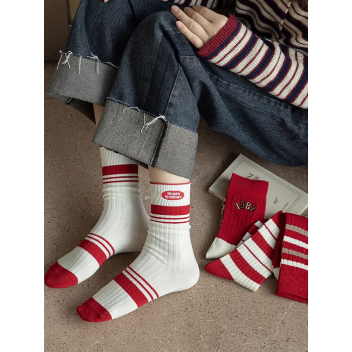 Striped Socks / Letter Embroidered / Set