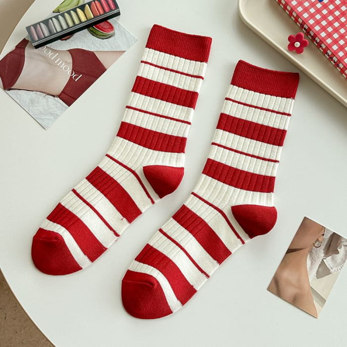 Striped Socks / Letter Embroidered / Set