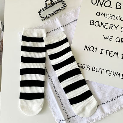 Striped Socks / Plain / Contrast Trim