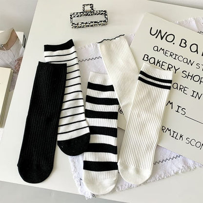 Striped Socks / Plain / Contrast Trim