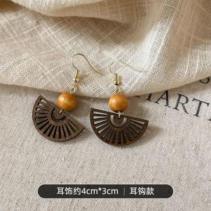 Stud Earring / Drop / Hoop - 1 Pair - Hook Earrings - Fan