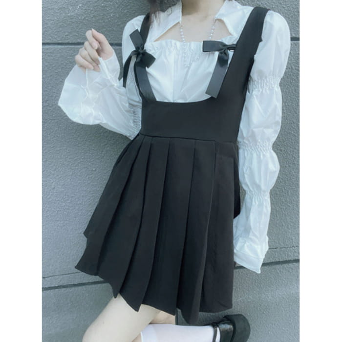 Sweet Square Collar Puff Sleeve Shirt Pleated Suspender