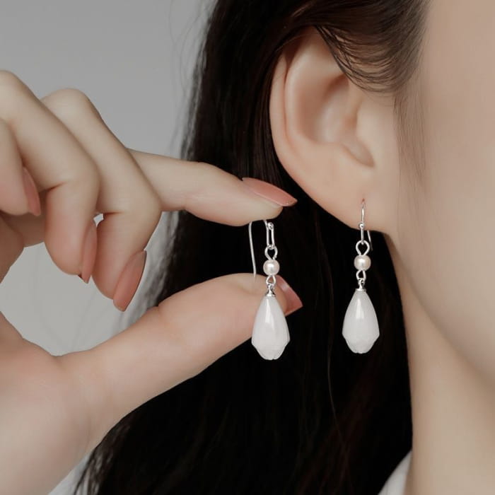 Tear Shape Drop Earring