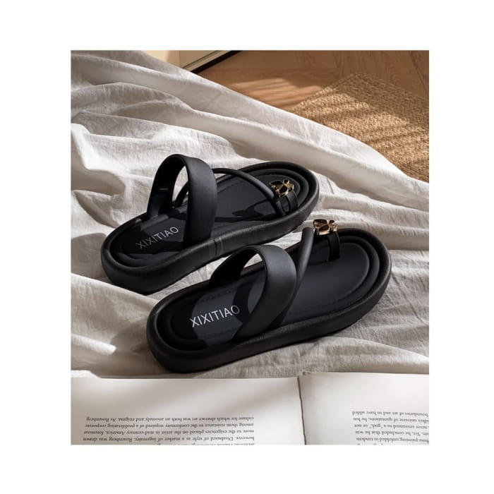 Toe Loop Slide Sandals