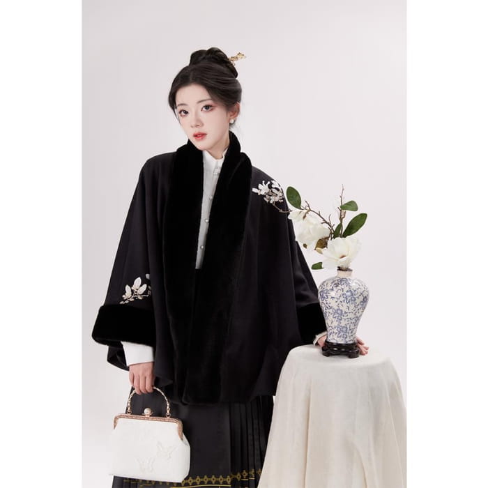 Traditional Chinese Embroidered Open Front Cape / High