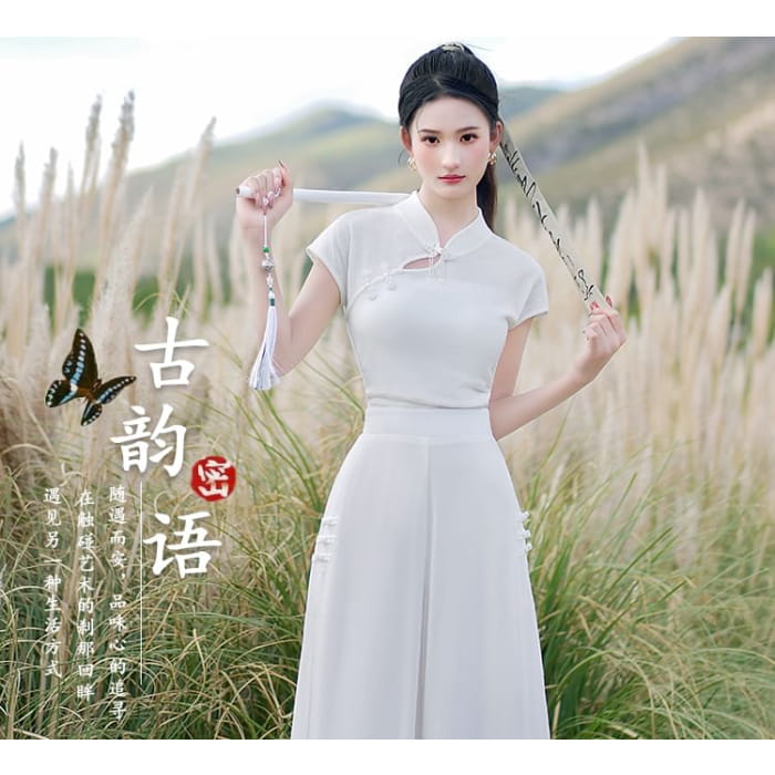 Traditional Chinese Short-Sleeve Stand Collar Plain Cutout