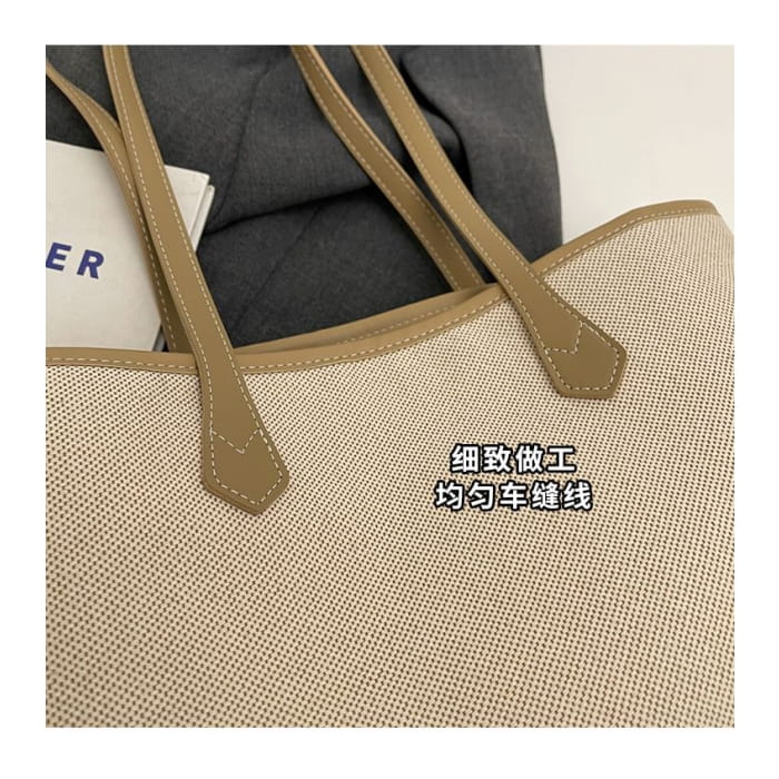 Two Tone Canvas Tote Bag / Charm / Set