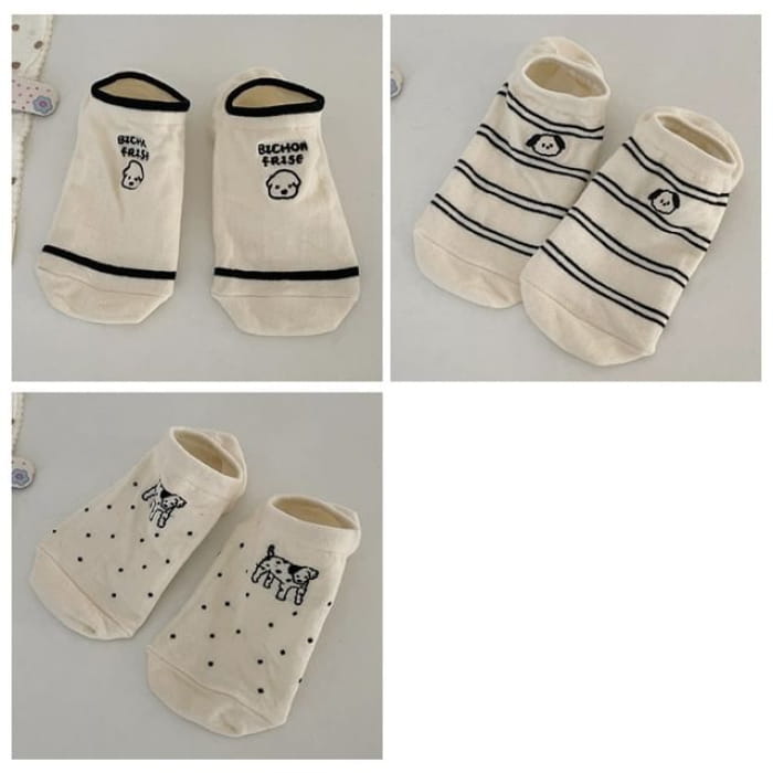 Two Tone Embroidered Low Cut Socks Set - of 3 Pairs - 04