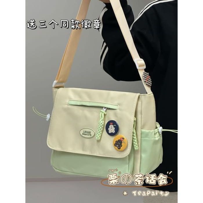 Two Tone Messenger Bag - Light Green / One Size