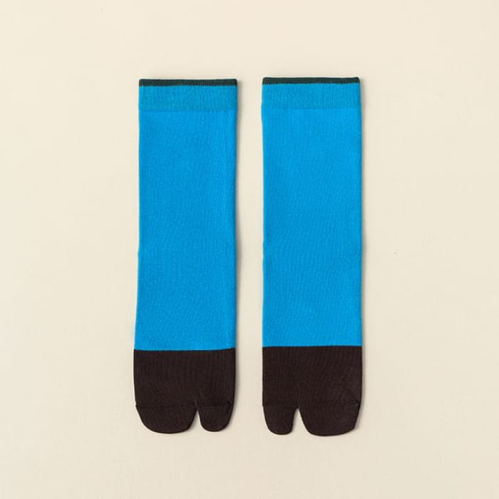 Two Tone Tabi Short Socks - Black Toe - Blue / One Size