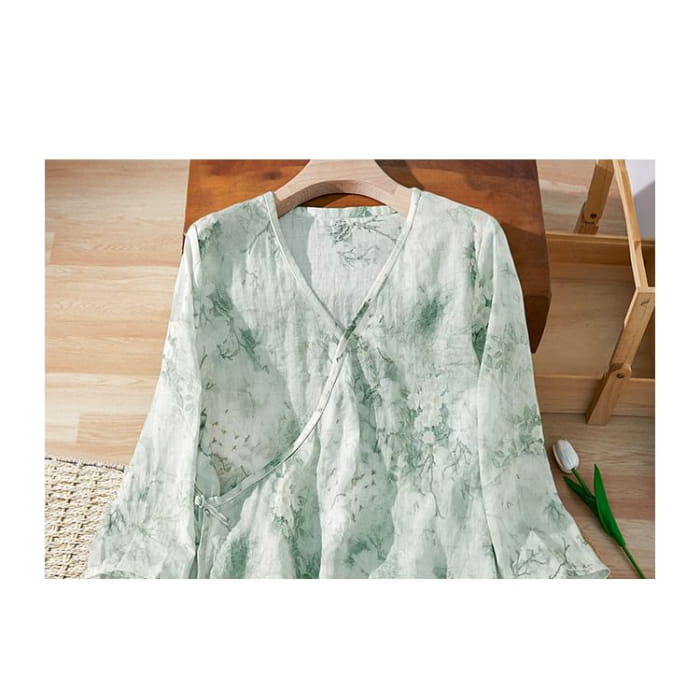 V-Neck Floral Blouse - Clothing