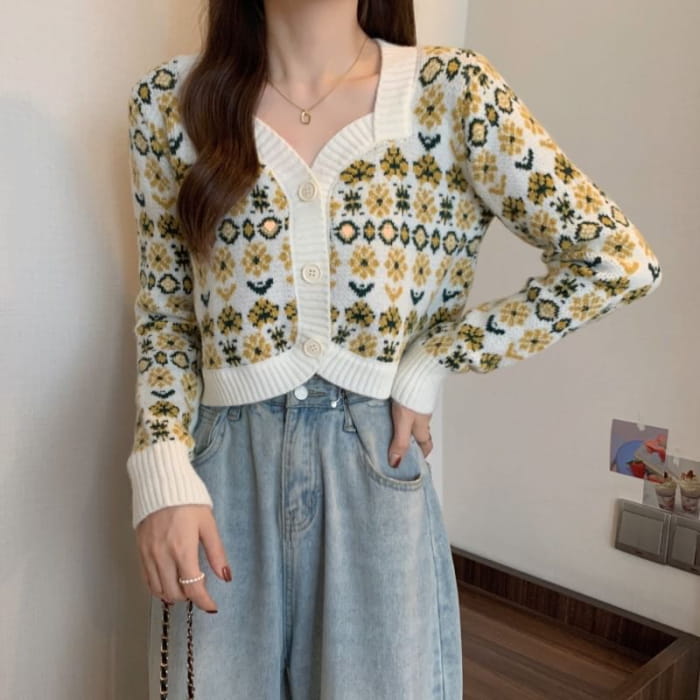 V-Neck Floral-Print Cropped Cardigan