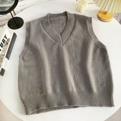 V-Neck Plain Sweater Vest - Gray / One Size