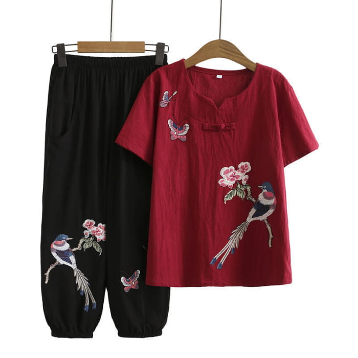 Vintage Bird Embroidery Buckle T-Shirt Pants Set - Red