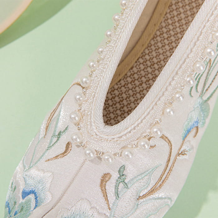 Vintage Embroidery Floral Print Pearl Trim Flats Shoes