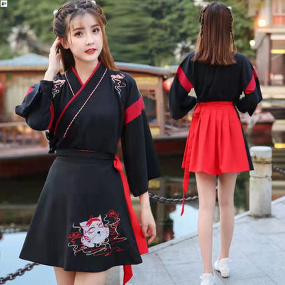 Vintage Fox Embroidery T-Shirt Lace Up Skirt Set