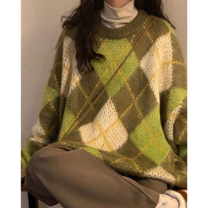 Vintage Green Argyle Sweater - Sweaters