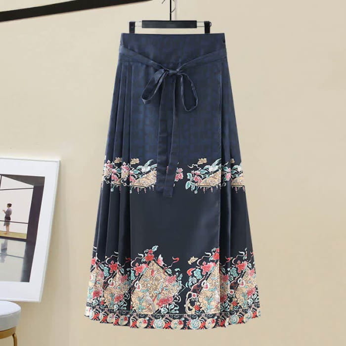 Vintage Hanfu Buckle T-ShirtGraghic Print Pleated Skirt - M