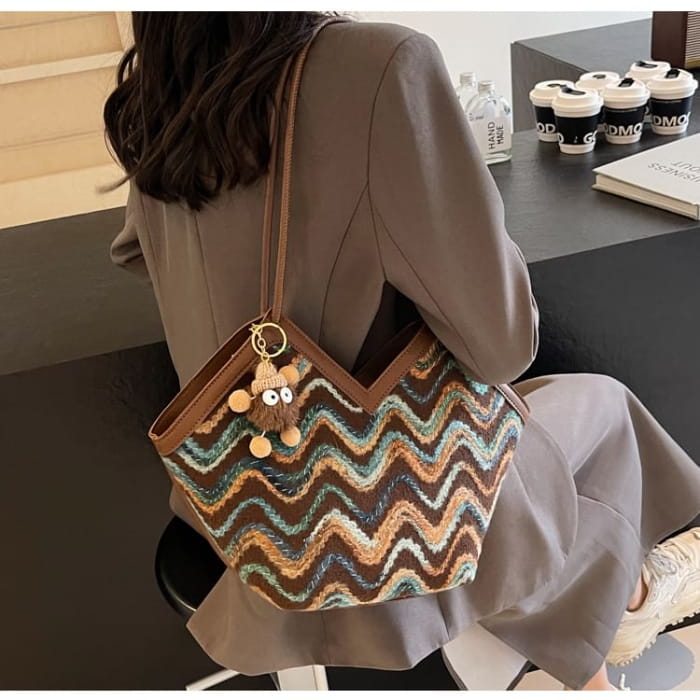 Wavy Striped Tote Bag / Charm / Set