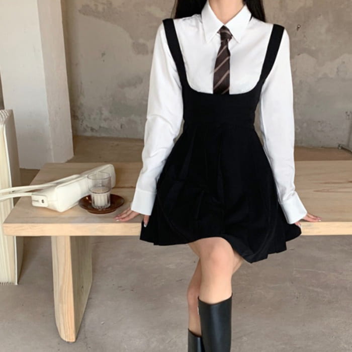 White Shirt Pleated Suspender Skirts Tie Set