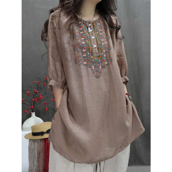 Women Summer Retro Embroidery O-Neck Ramie Shirt BN1037