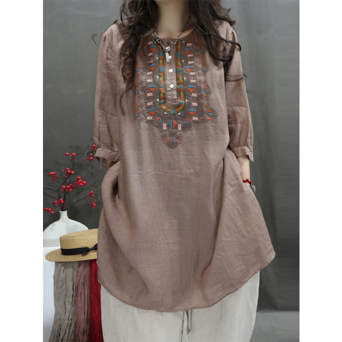 Women Summer Retro Embroidery O-Neck Ramie Shirt BN1037