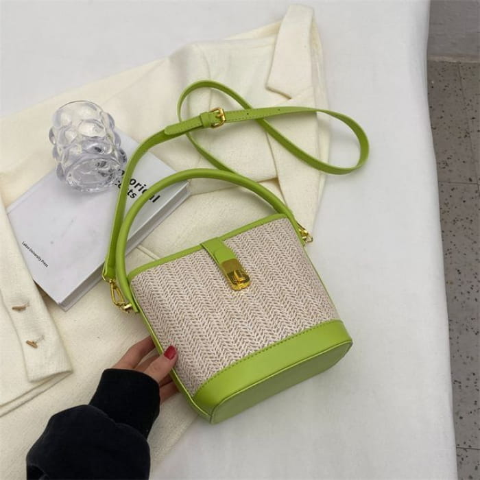 Woven Top Handle Buckled Bucket Bag - Green / One Size