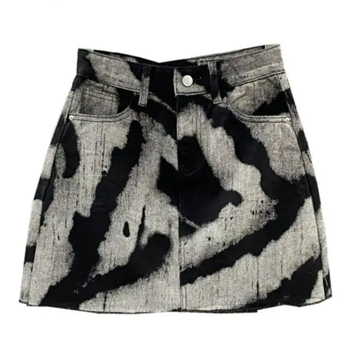 Y2K Pattern Denim Skirt - S / Black - Skirt